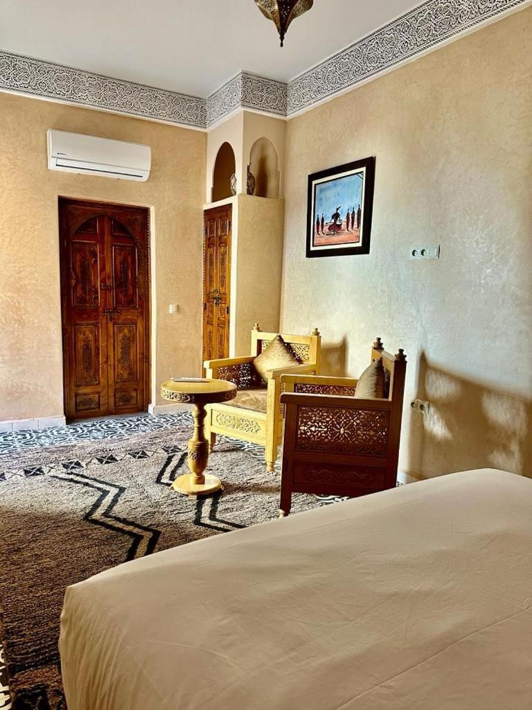 ホテル Click Riad & Spa マラケシュ エクステリア 写真