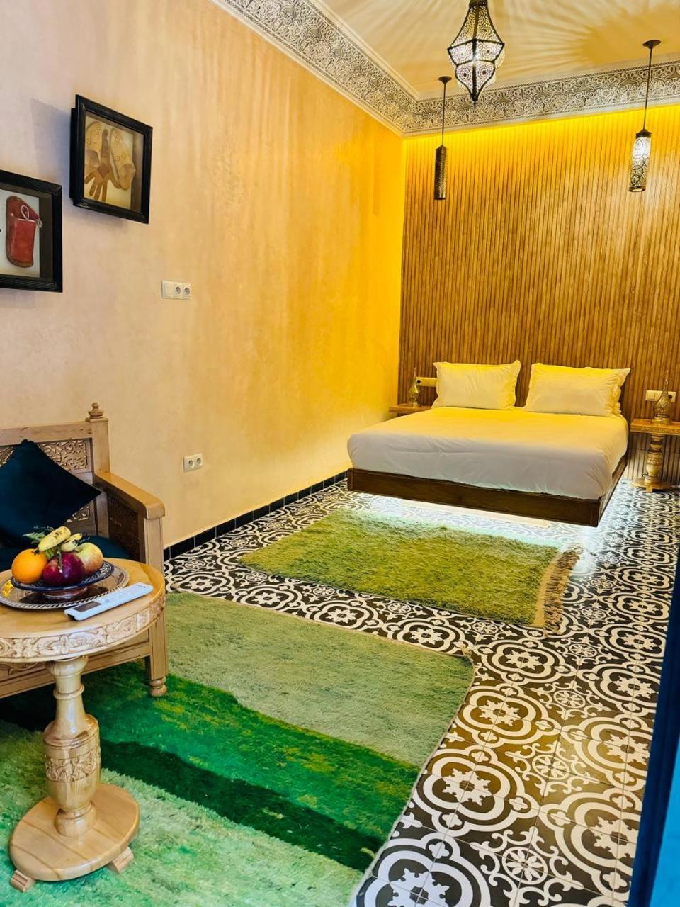 ホテル Click Riad & Spa マラケシュ エクステリア 写真